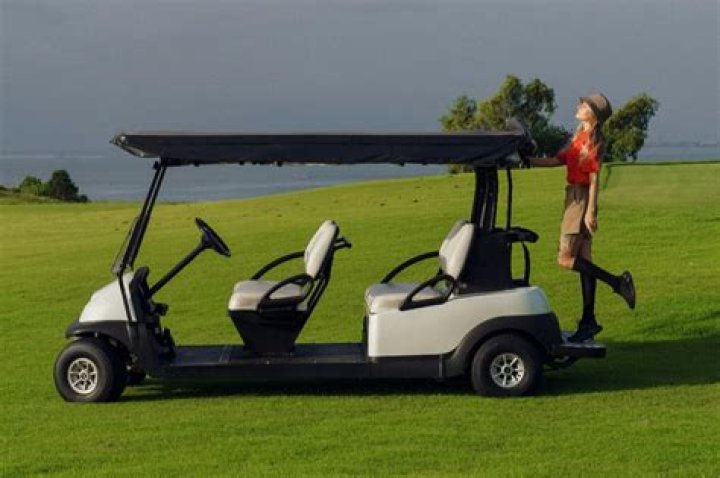 Are gas or electric golf carts faster?
