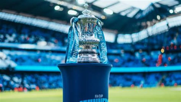 Are there legs in FA Cup?