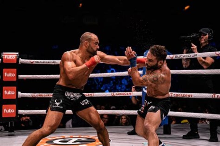 Are throat punches legal MMA?