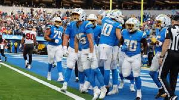 Can a football game end in 0-0?