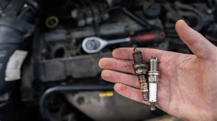 Can bad spark plugs cause stalling?