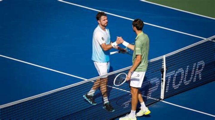 Can Medvedev overtake Djokovic?