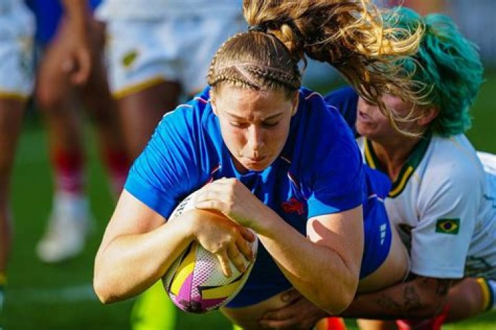 Can U block in rugby?