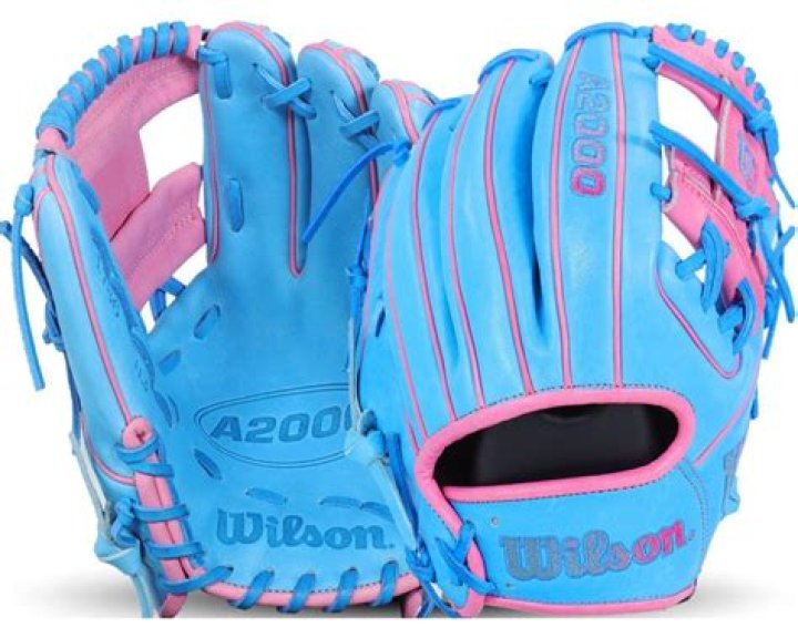 Can you use a first base glove in the outfield in softball?