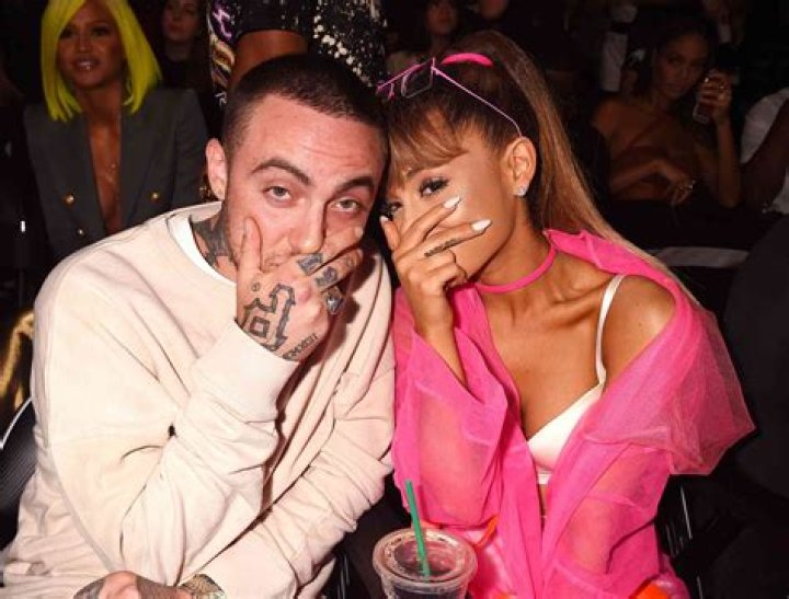 Did Ariana love Mac Miller?