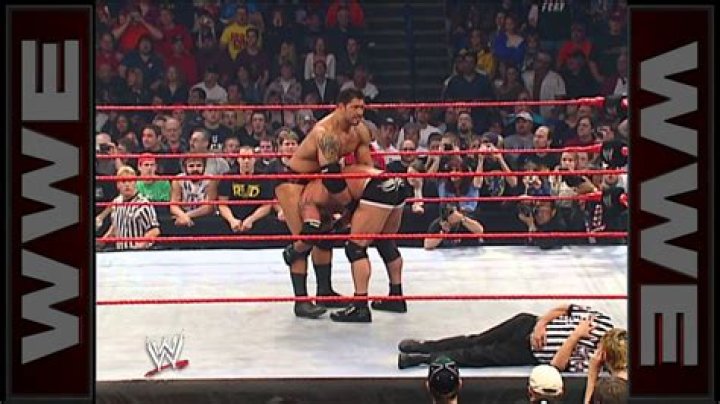 Did Batista breaks Goldberg's ankle?