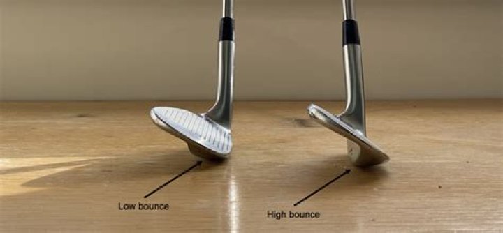 Do pros use low bounce wedges?