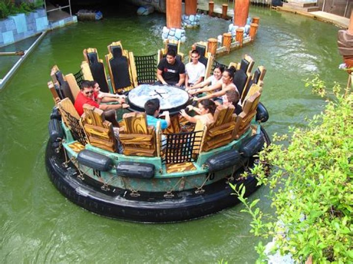 Do you get wet at Islands of Adventure?