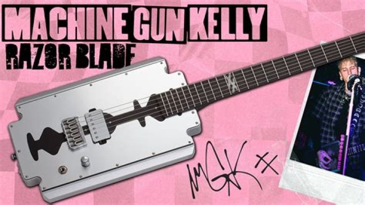 Does Machine Gun Kellys ring have thorns?