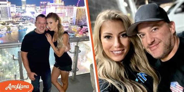 Does Tony Stewart have a wife?