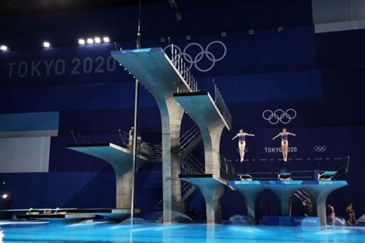 How deep is the diving pool at the Olympics?