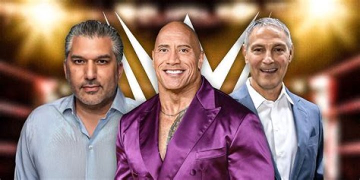 How do WWE decide who wins?