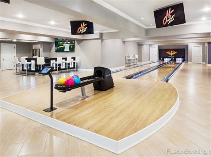 How do you get lower in bowling?