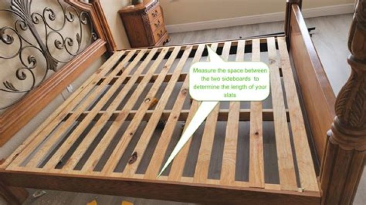 How do you reinforce a slat bed?