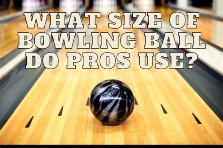 How heavy do pros use bowling ball?