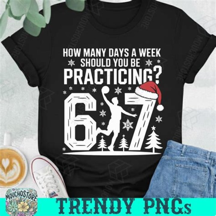 How many days a week should you practice golf?