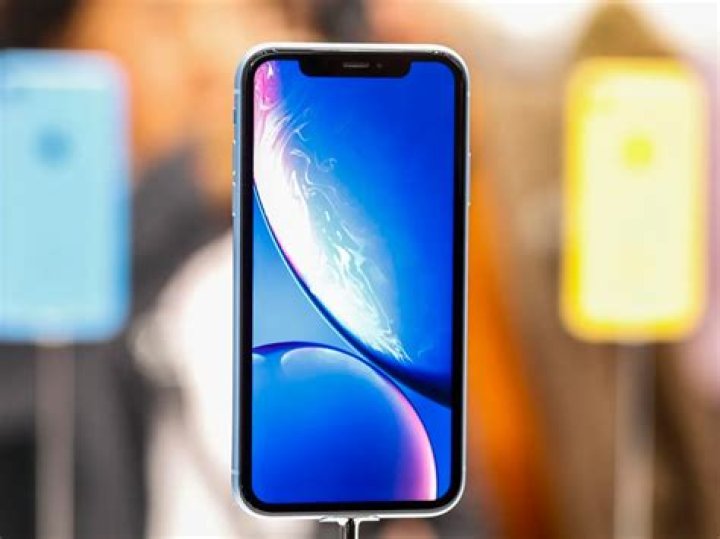 How many Hz does a iPhone XR have?