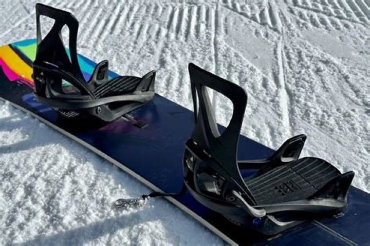 Is a wide snowboard good for beginners?