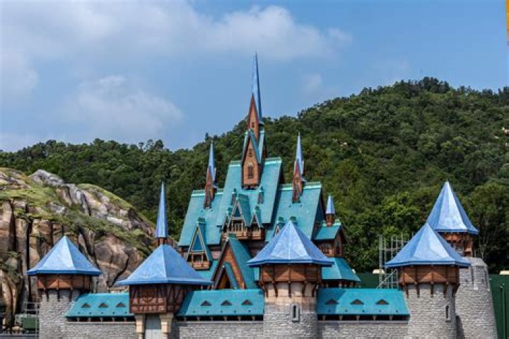 Is Arendelle based on Arundel?
