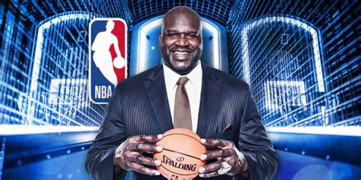 Is Shaq the biggest player ever?
