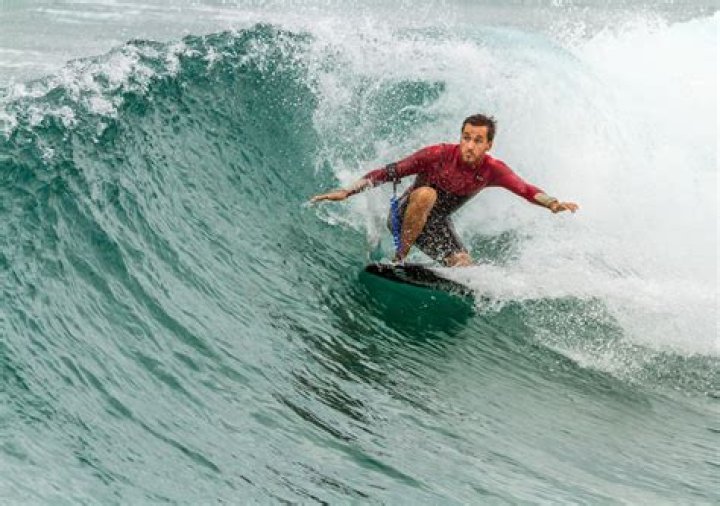 Is surfing a individual sport?