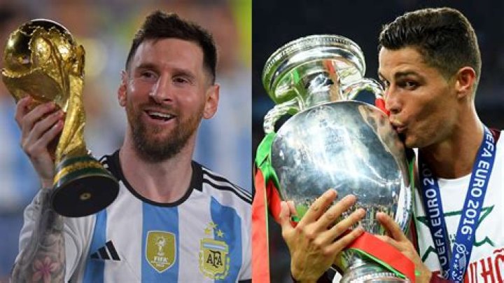 Is there a rivalry between Messi and Ronaldo?