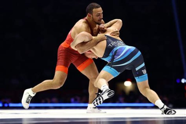 Is wrestling the best for self-defense?