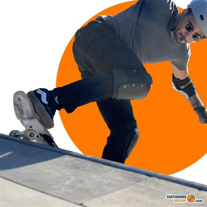 Should a skateboard flex?