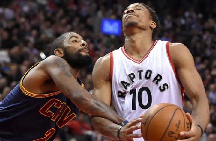 What are the top 10 common fouls in basketball?