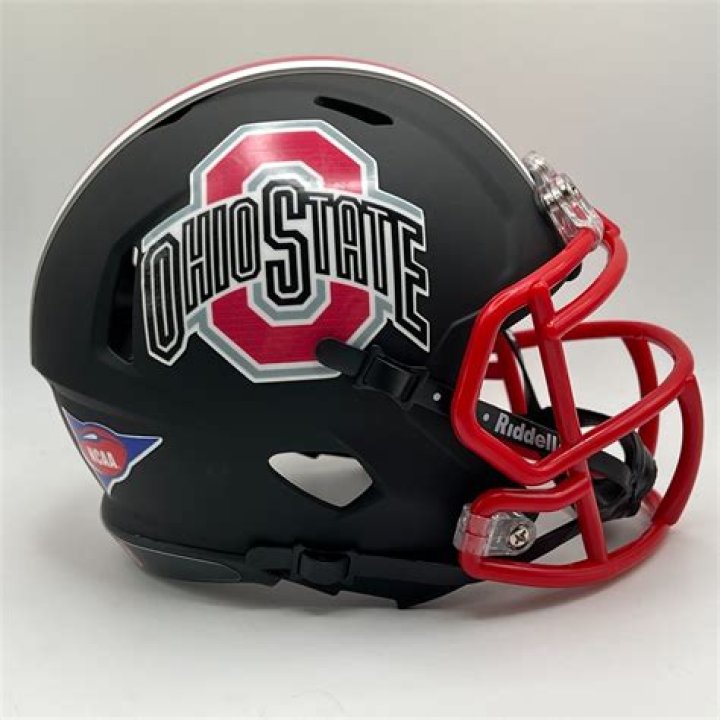 What do stars on Ohio State helmets mean?