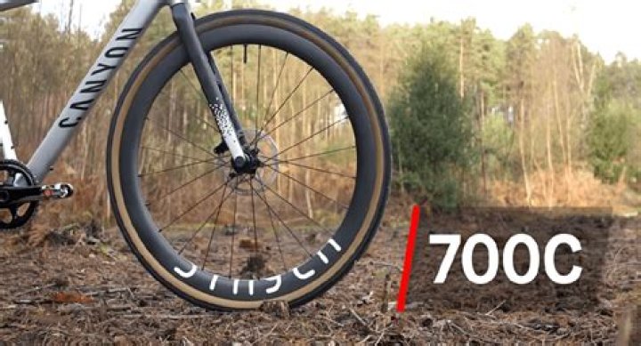 What does 700c 30c mean?