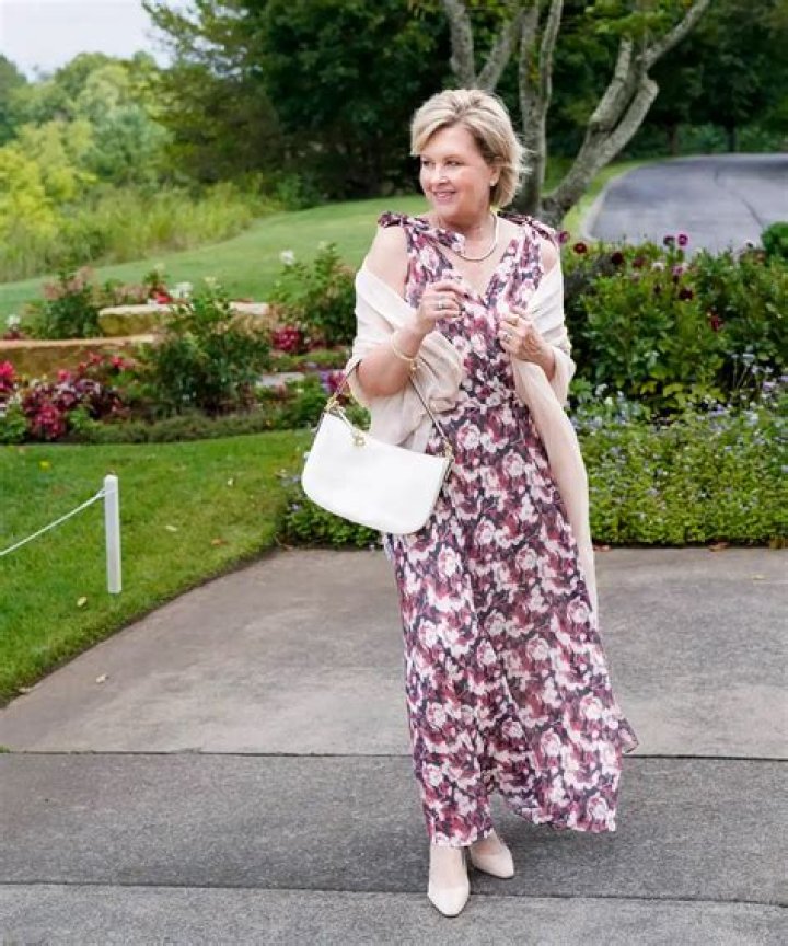 What does a 60 year old woman wear to cocktail party?