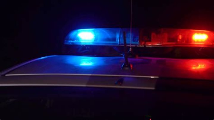 What does it mean when cops put red flares?