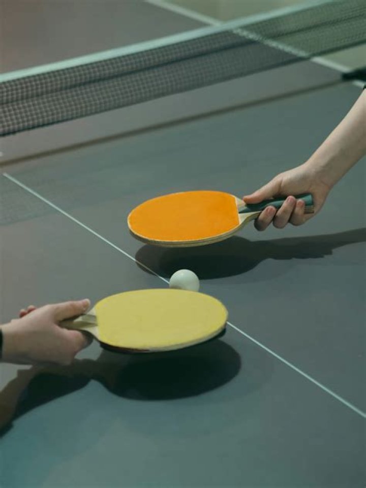 What happens if you miss a serve in ping pong?