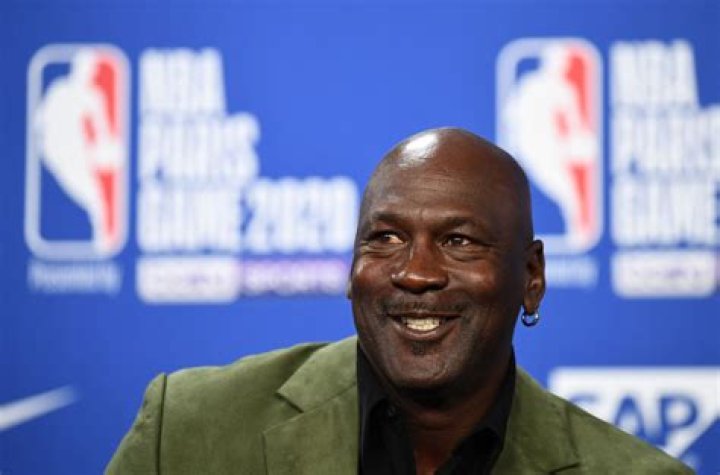 What is Michael Jordan's net worth 2021?