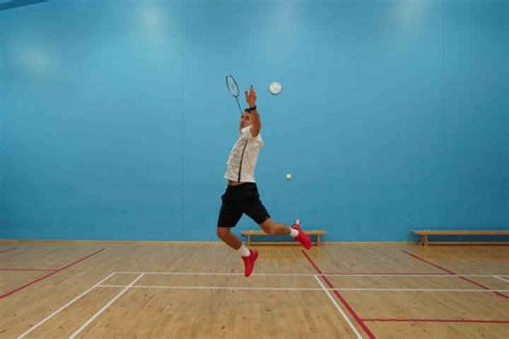 What is the most powerful shot in badminton?