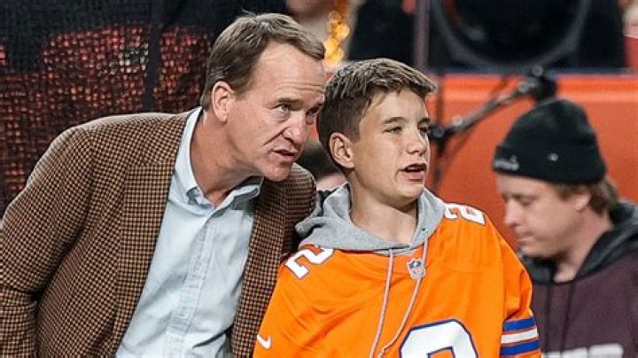 What was Peyton Manning's win/loss record?