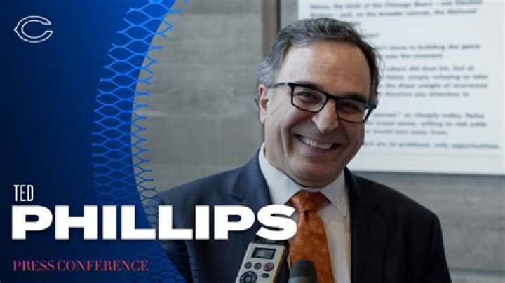 When did Bears hire Ted Phillips?