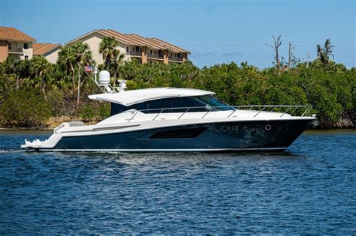 Where are Broward Yachts built?