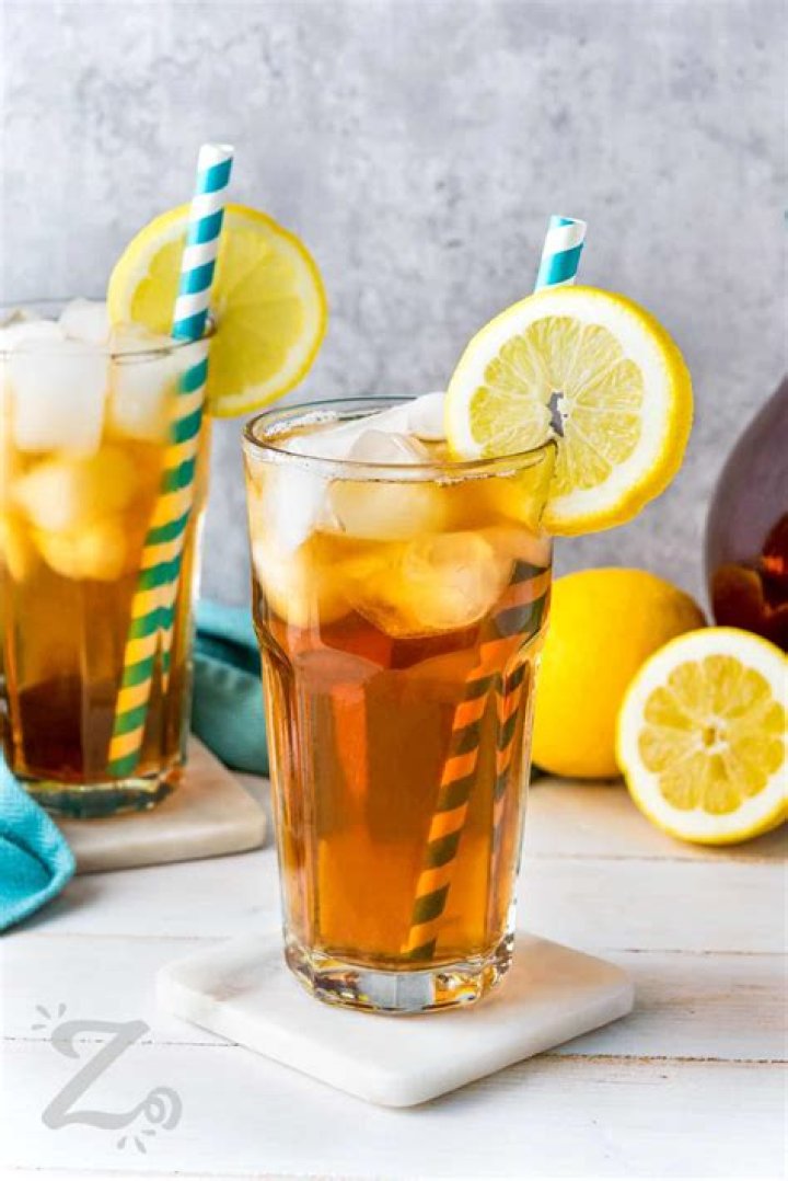 Which is best lemon tea or green tea?