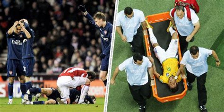 Which sport has more injuries cheer or football?