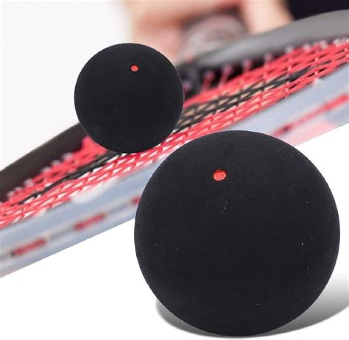 Which squash ball is best for beginners?