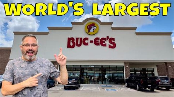 Who is Bucees biggest competitor?