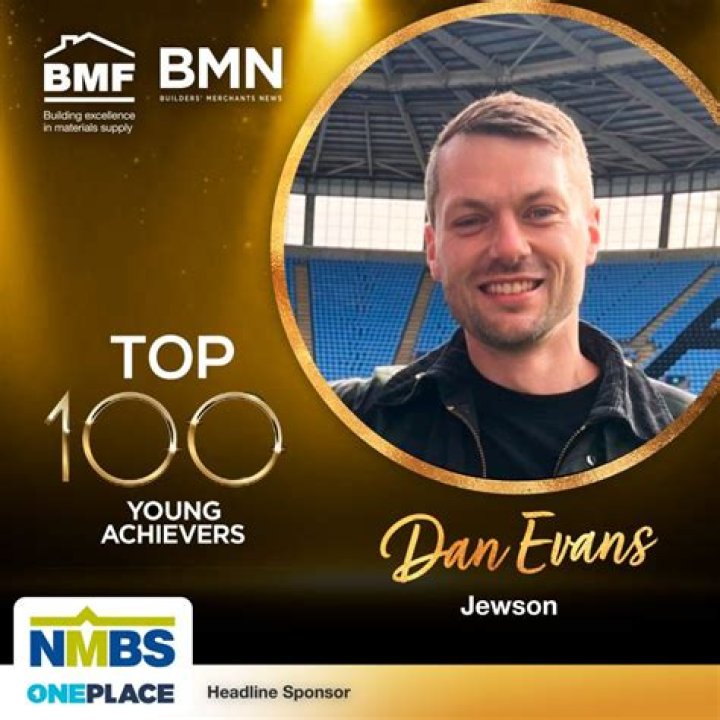 Who is Dan Evans sponsor?