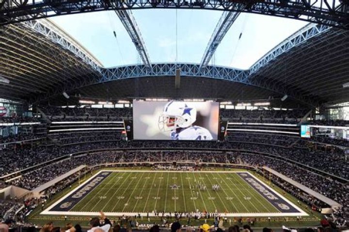 Who paid for Dallas Cowboys stadium?