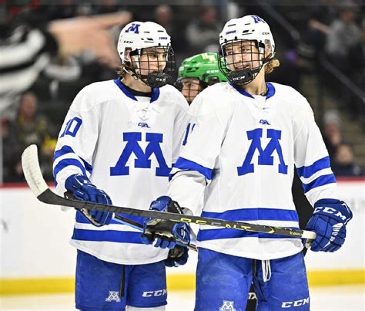 Who won Class A hockey in MN?