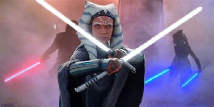 Why did they change Ahsoka lightsaber colors?
