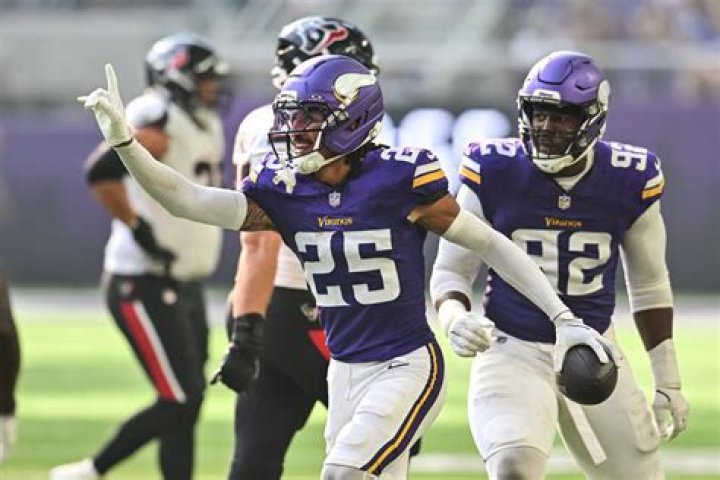 Will the Vikings draft a quarterback in 2021?